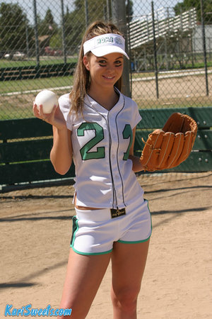 18 year old girl Emily Bender loses her virginity during sex on a leather sofa